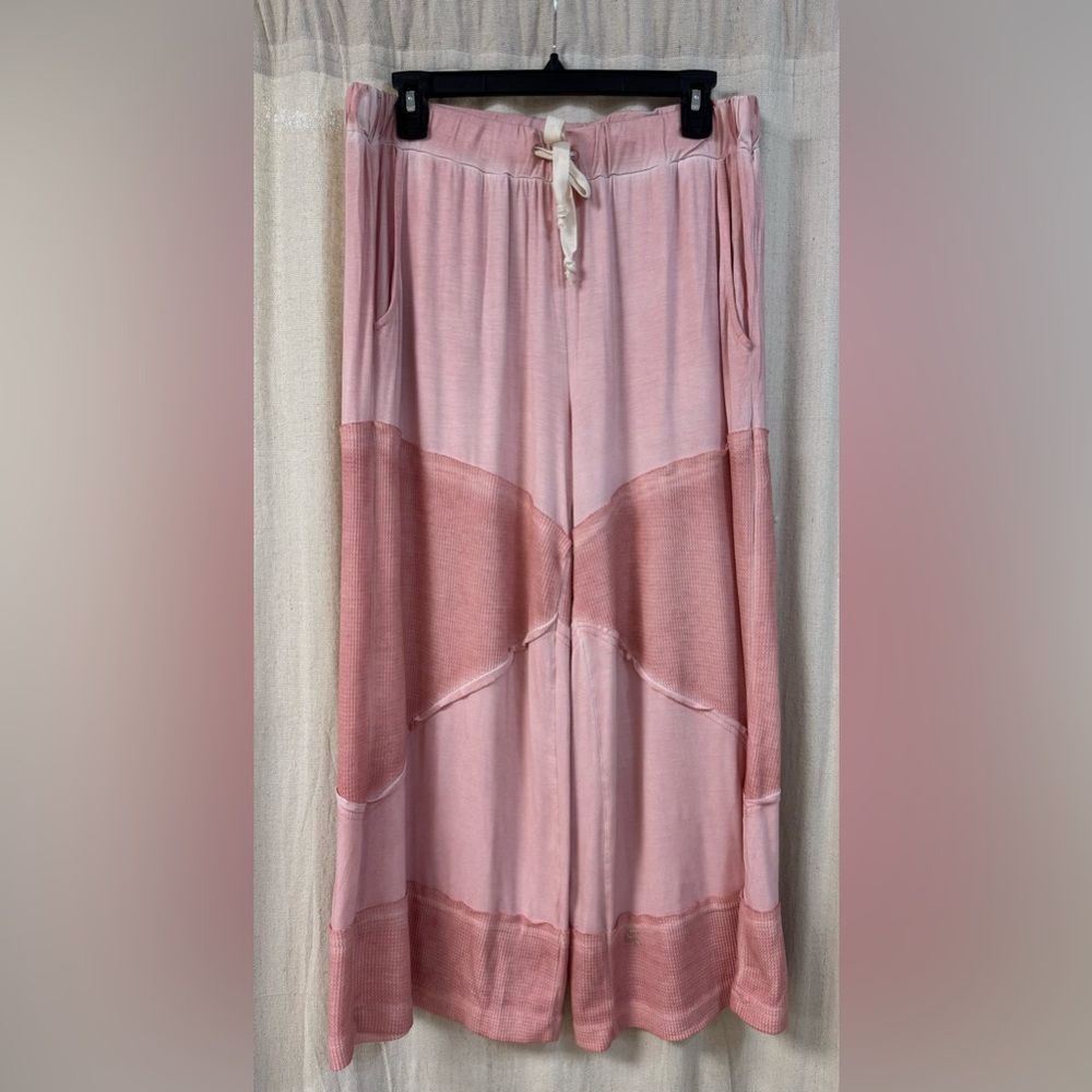 POL Wide Leg Contrast Knit Pants - NWT
